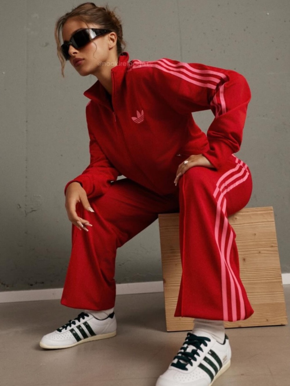 adidas Originals Women’s Firebird Loose Track Jacket Wide Leg Pant Tracksuit Set - Picture 2 of 16